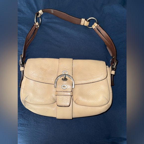 Coach SoHo Cream Leather Shoulder Bag - Picture 1 of 6